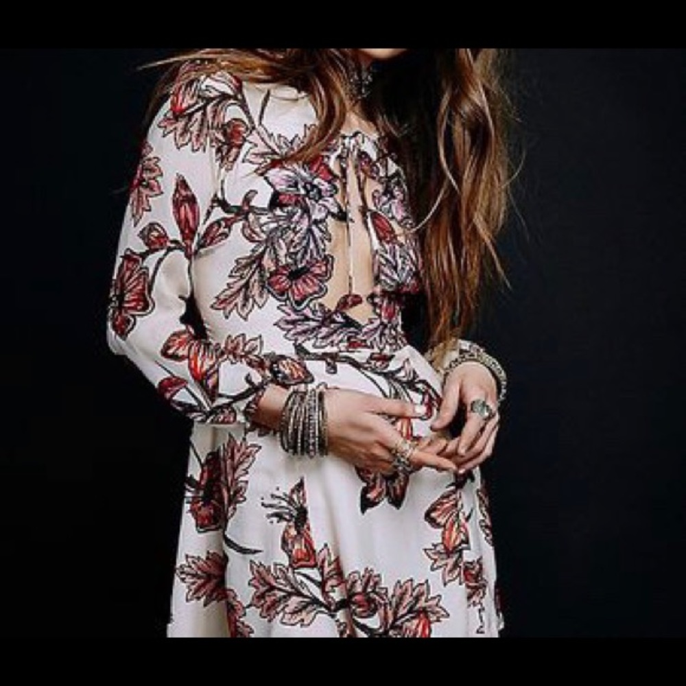 SUPER RARE NWT For Love and Lemons Sierra dress